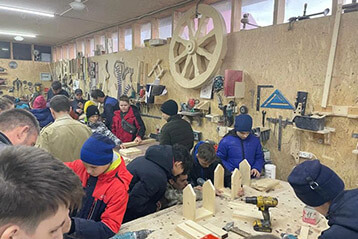 Школа столярного ремесла