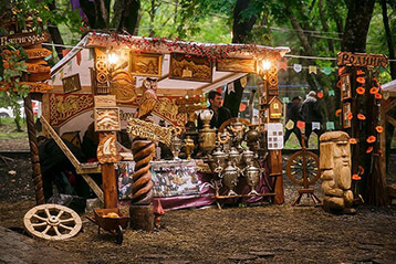 Экспозиция Артели на фестивале WOMAD