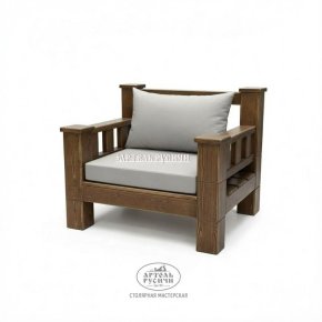 Кресло «Суздальское» в стиле лофт из массива северной сосны с подушками 