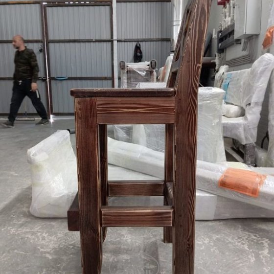 Высокий барный стул «Прованс» из массива дерева