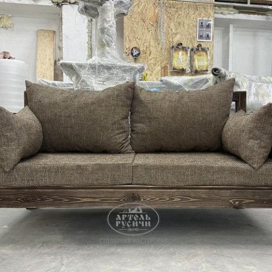 Диван-скамья для бани из массива дерева под старину «Русский лофт» с подушками