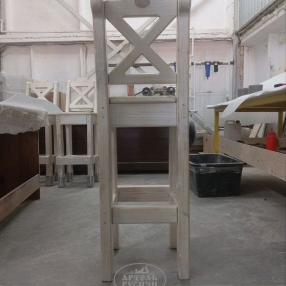 Высокий барный стул «Прованс» из массива дерева