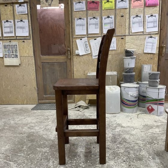 Барный стул под старину из массива «Бали-стайл»