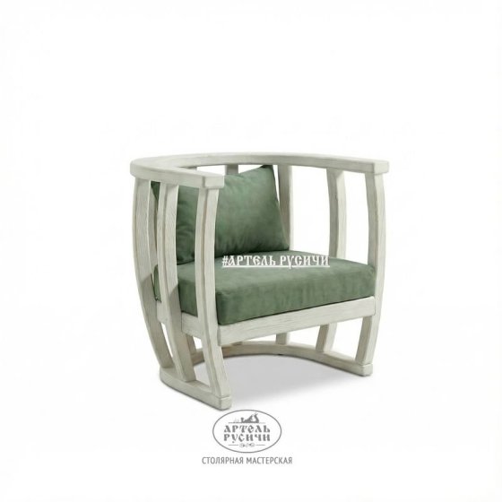 Кресло из массива дерева с мягкими подушками «Бали-стайл»