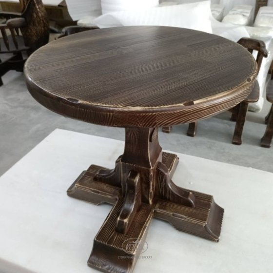 Столик кофейный из массива сосны под старину «Смоленский»