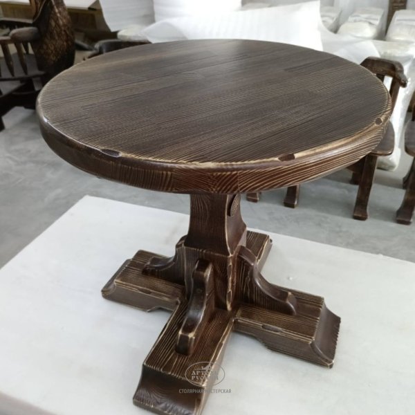 Характеристики Столик кофейный из массива сосны под старину «Смоленский»