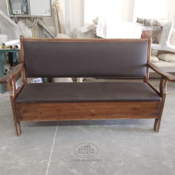 Мягкий диван-скамья из массива сосны с местом для хранения «Прованс» фото